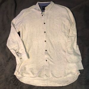 Men’s Speckled button down shirt *damaged button